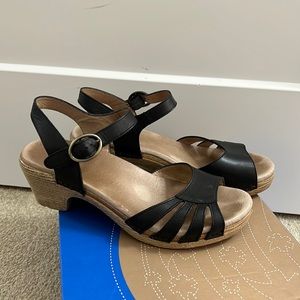 Dansko Marlow Black Full Grain Size 39 8.5-9